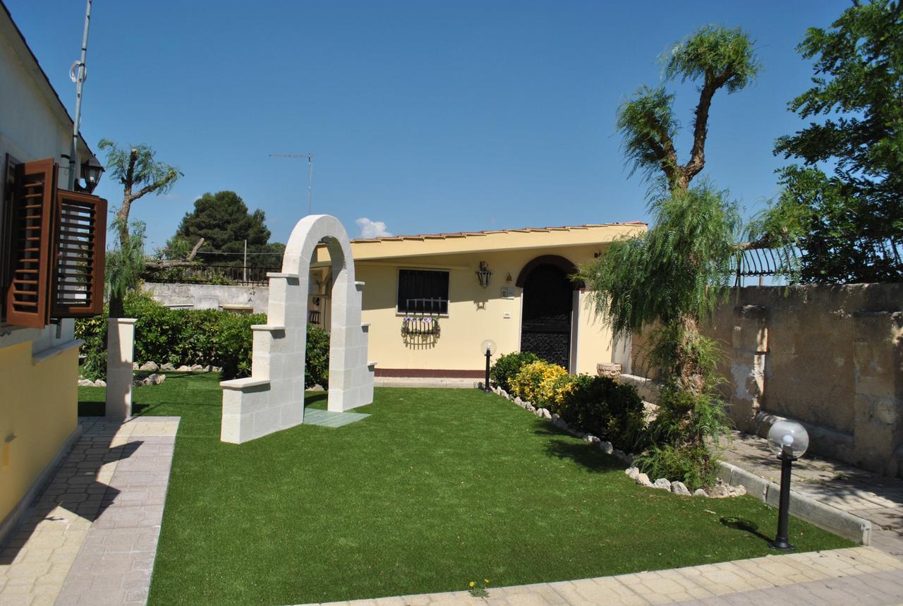 B&B Ginevra Pulsano Exterior photo